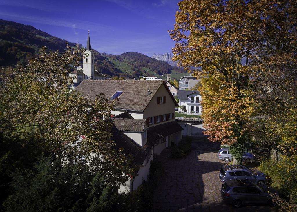 Spring Inn Flums Eksteriør bilde
